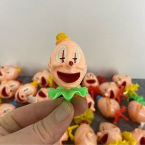 Vintage 80s 90s Clown Face Cake Toppers (24)